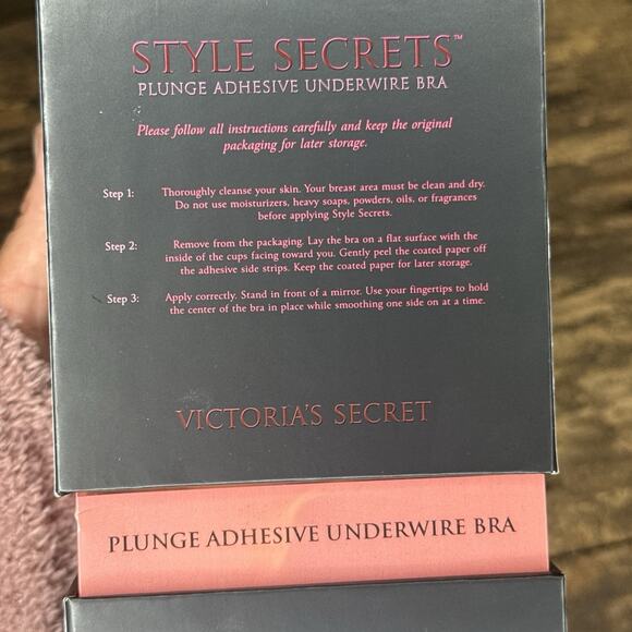 Victoria’s Secret Style Secrets Plunge Adhesive Nude Underwire Bra Size C - Picture 3 of 7